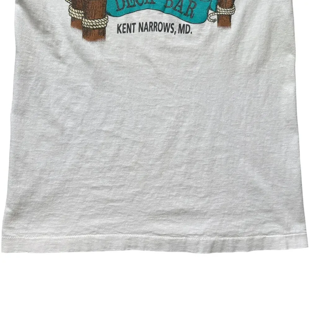 Vintage 90s Crab Deck Bar T-Shirt Fruit of the Loom Made in USA L